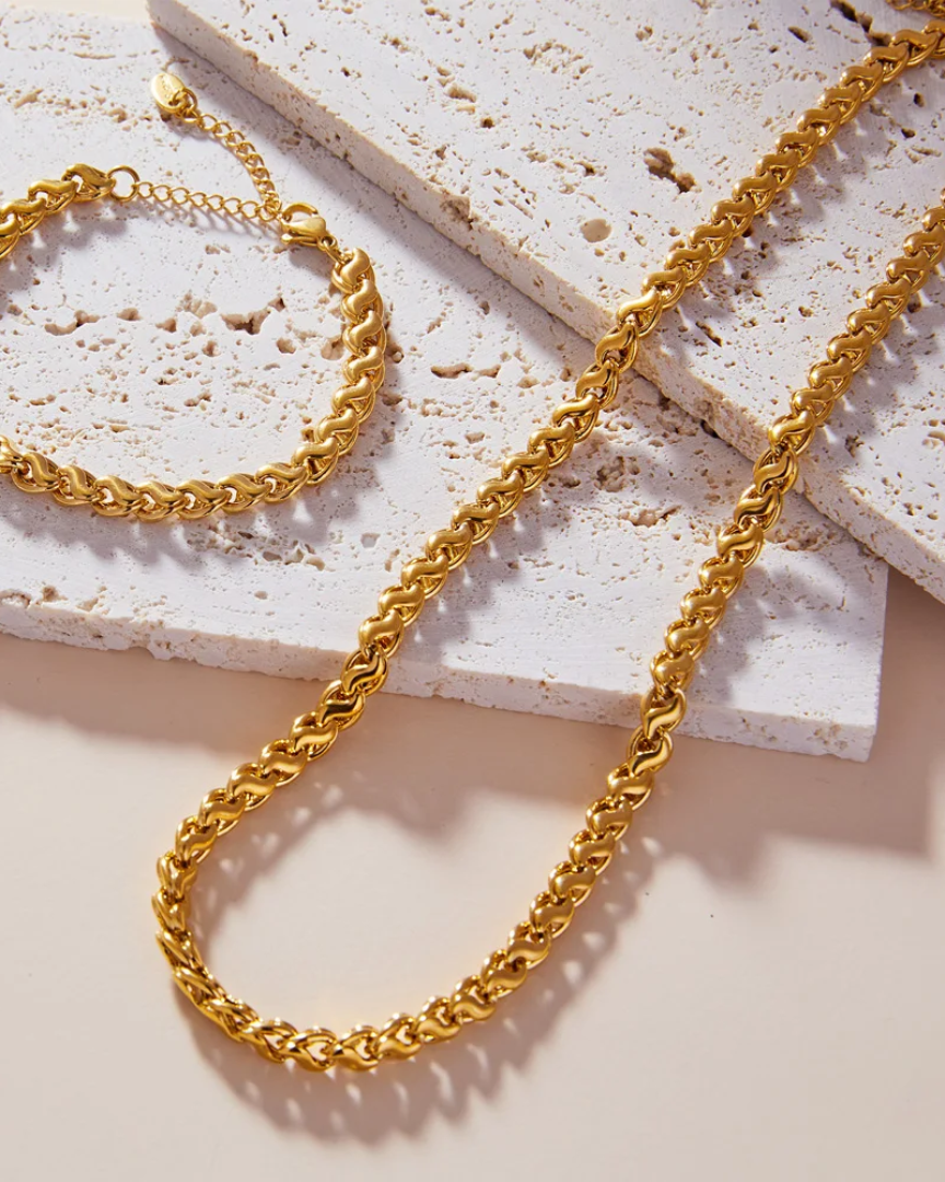 Collier Hayeon