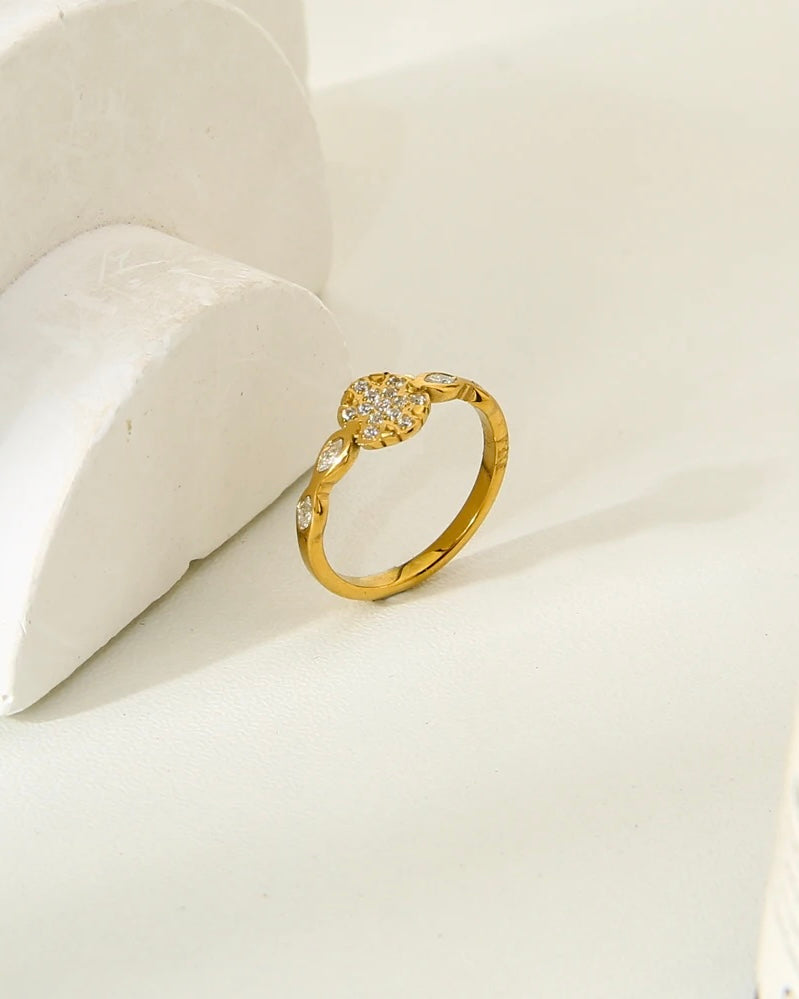 Bague Trilena