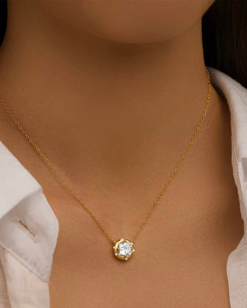 Collier Radia