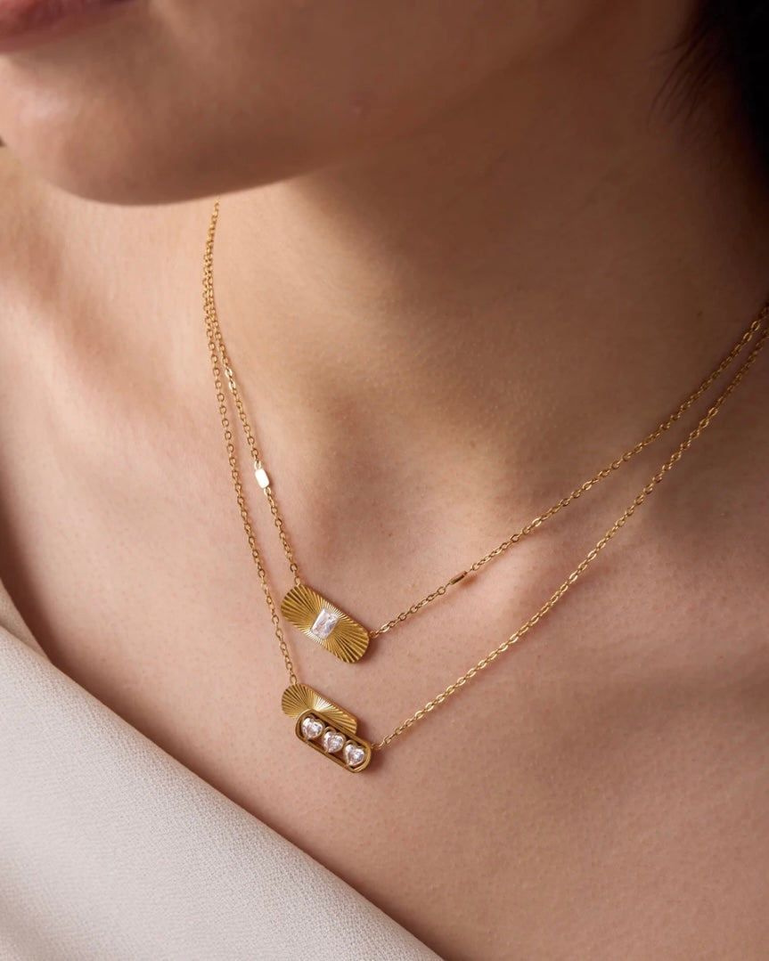 Collier Sooa