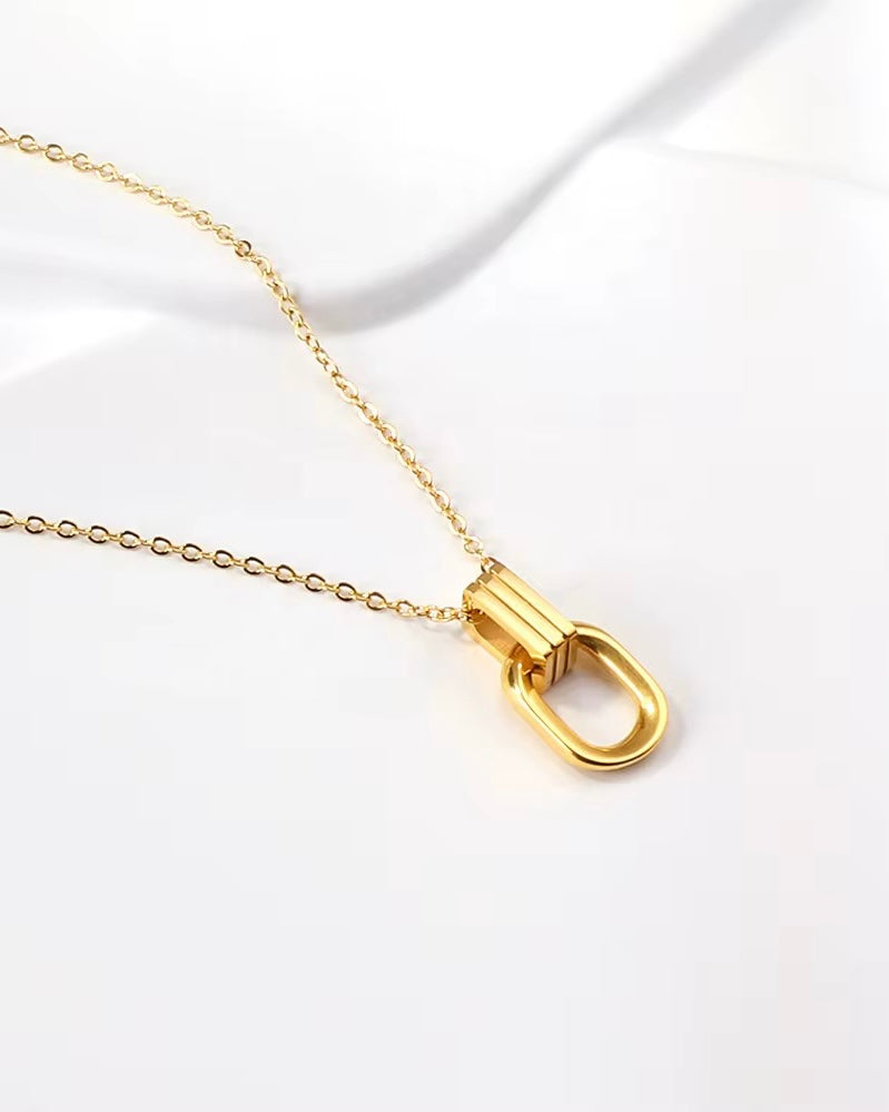 Collier Vanyah