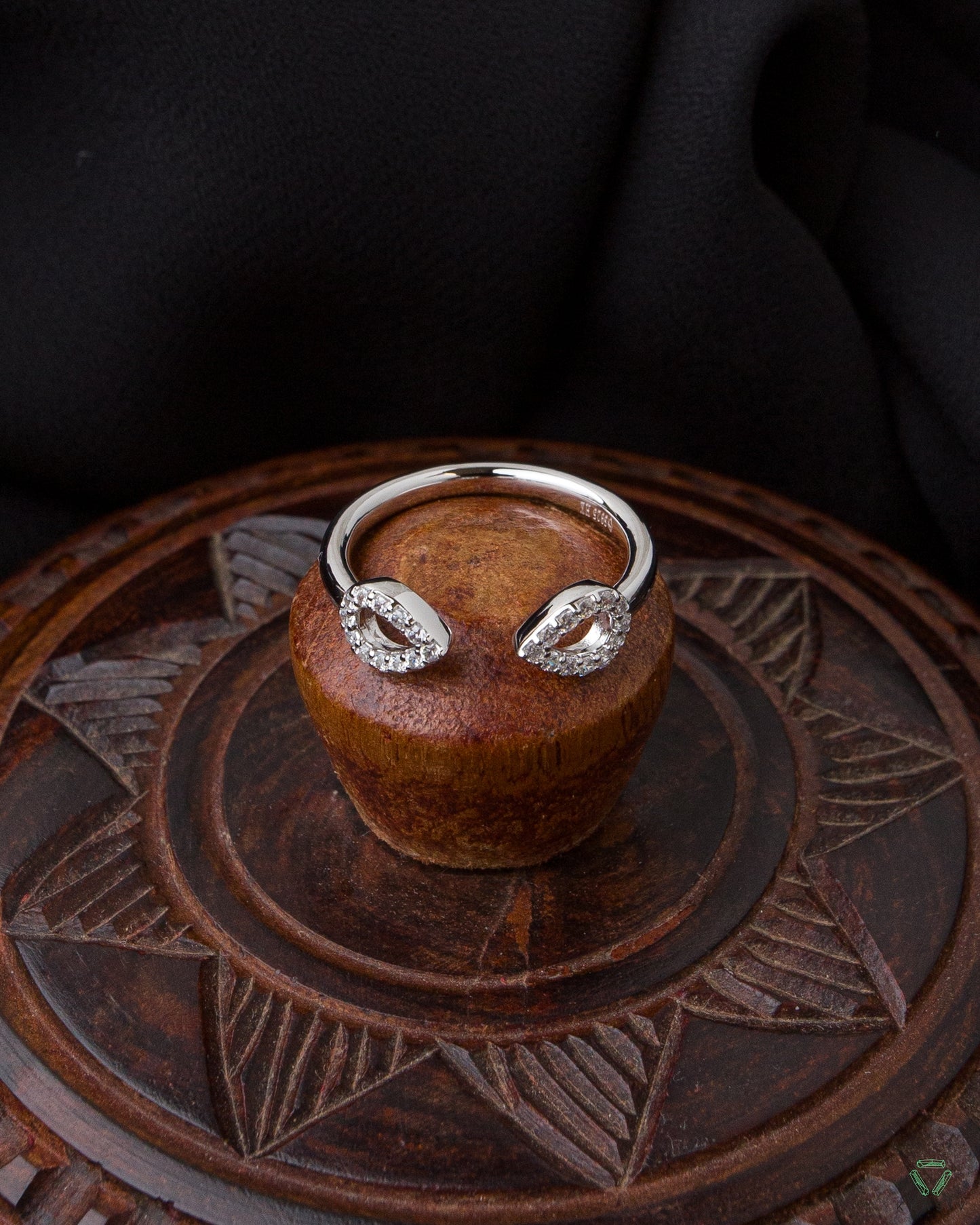 Bague Blanc Oxford