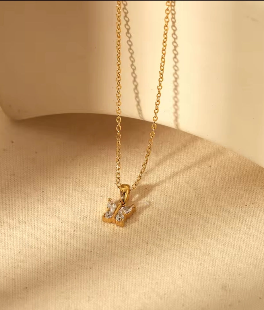 Collier Melrose