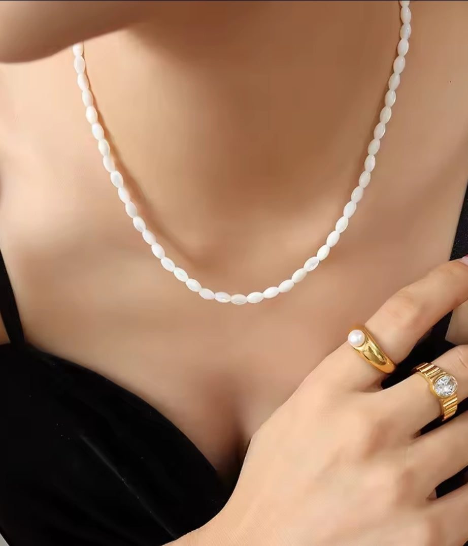 Collier Volana