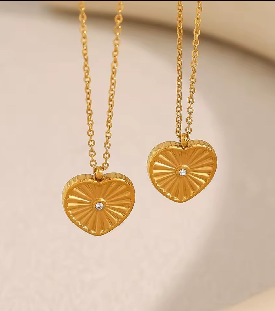 Collier Maisie
