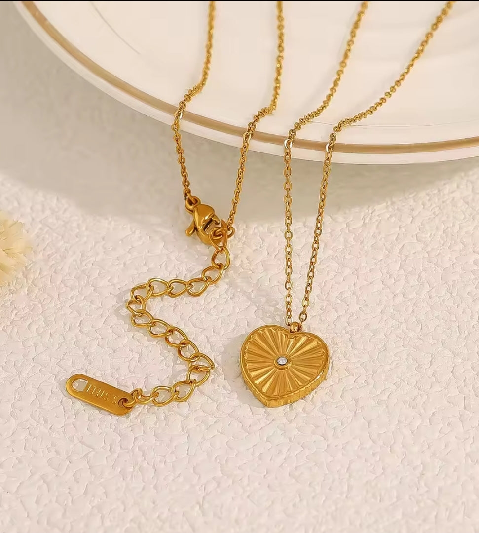 Collier Maisie
