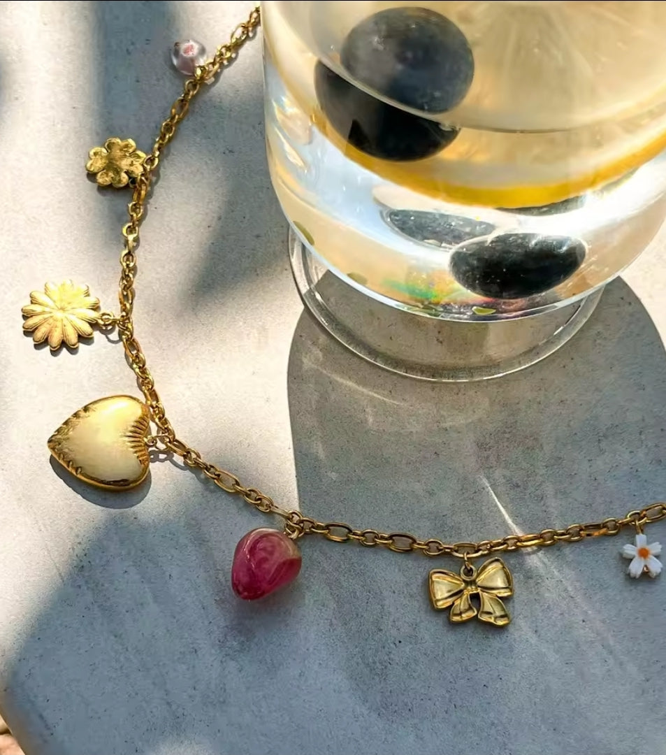 Collier Vayana