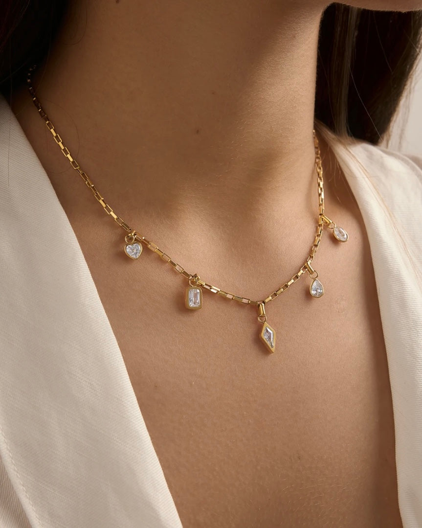 Collier Antsa