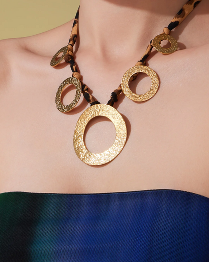Collier Natira