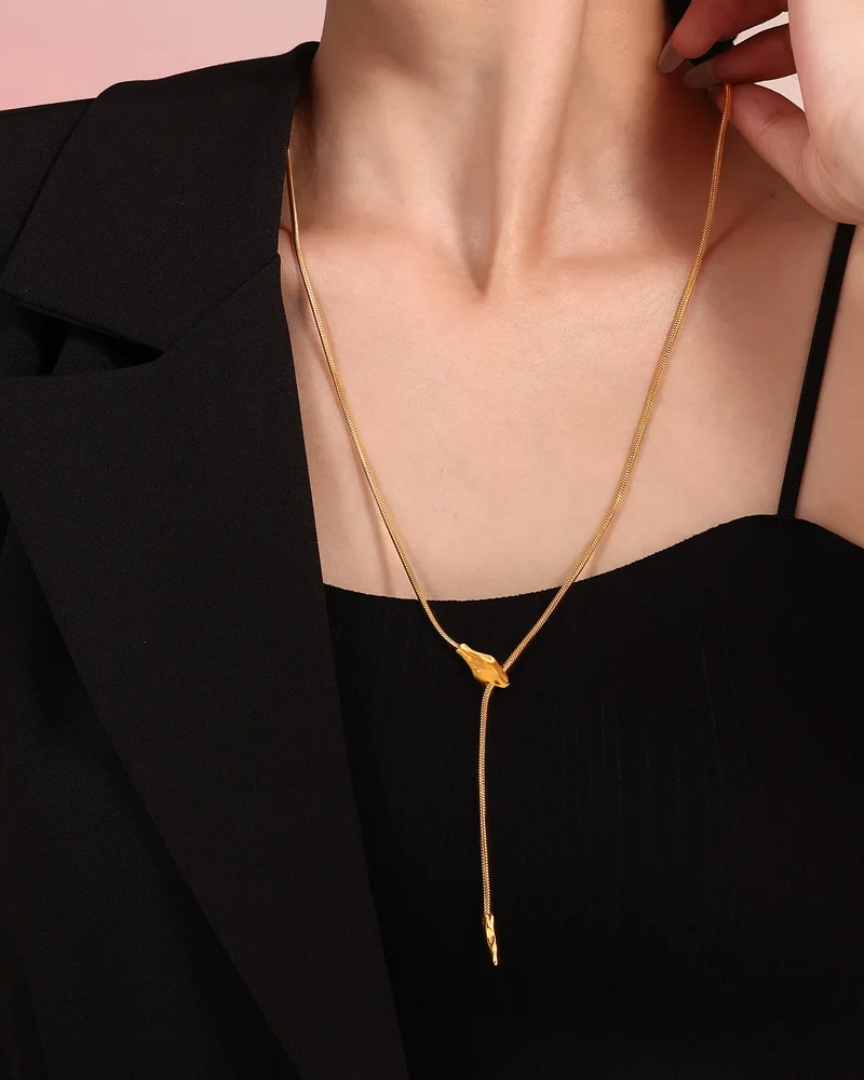 Collier Ara