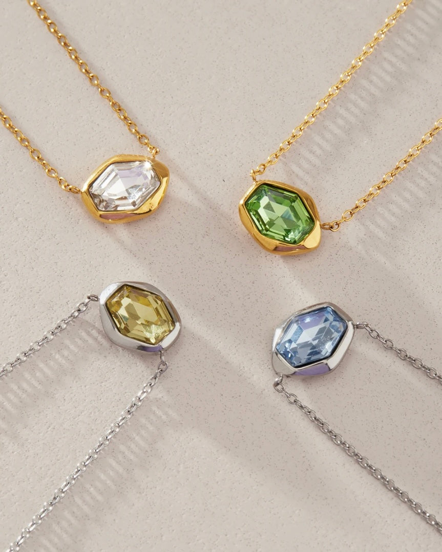 Collier Fullina