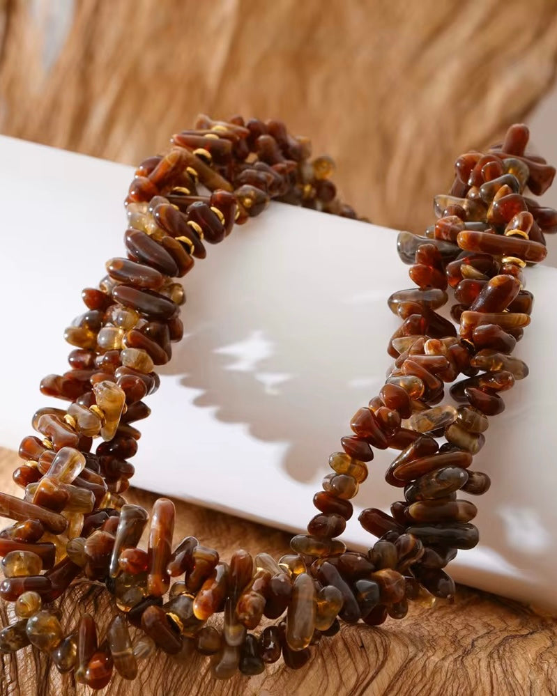 Collier Elly