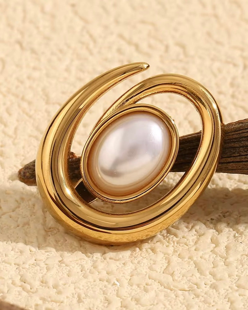 Broche Cista