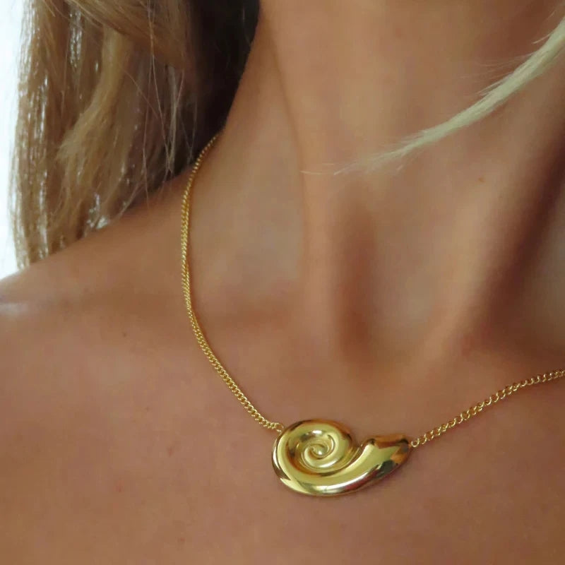 Collier Maei