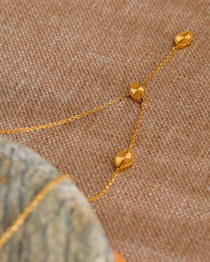 Collier Ravina