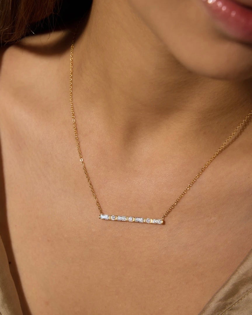 Collier Mary