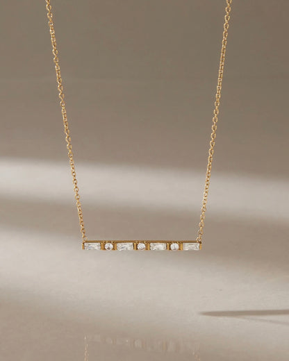 Collier Mary