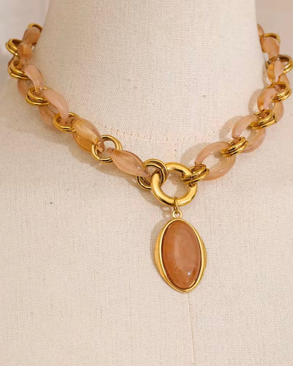 Collier Eryle