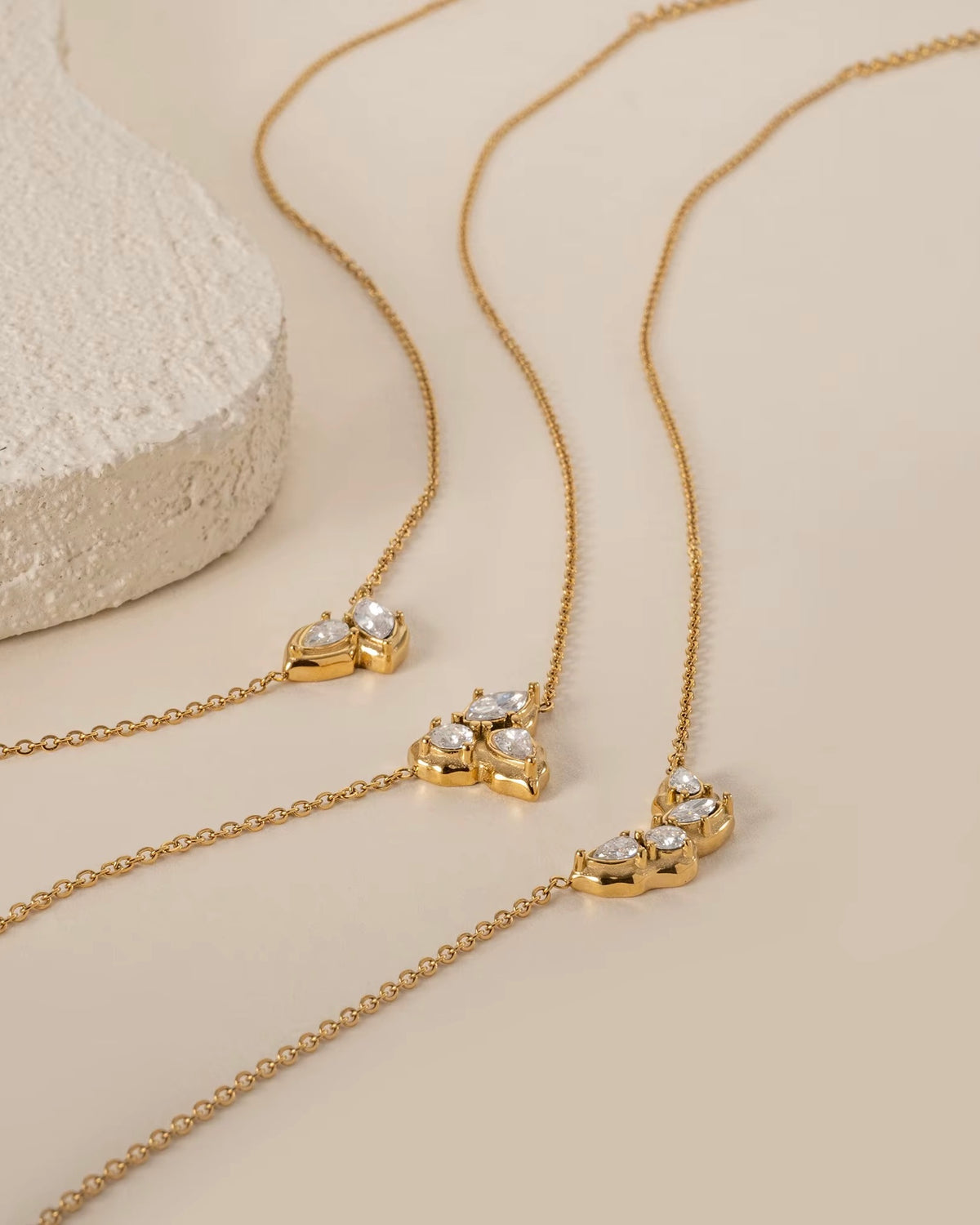 Collier Manda