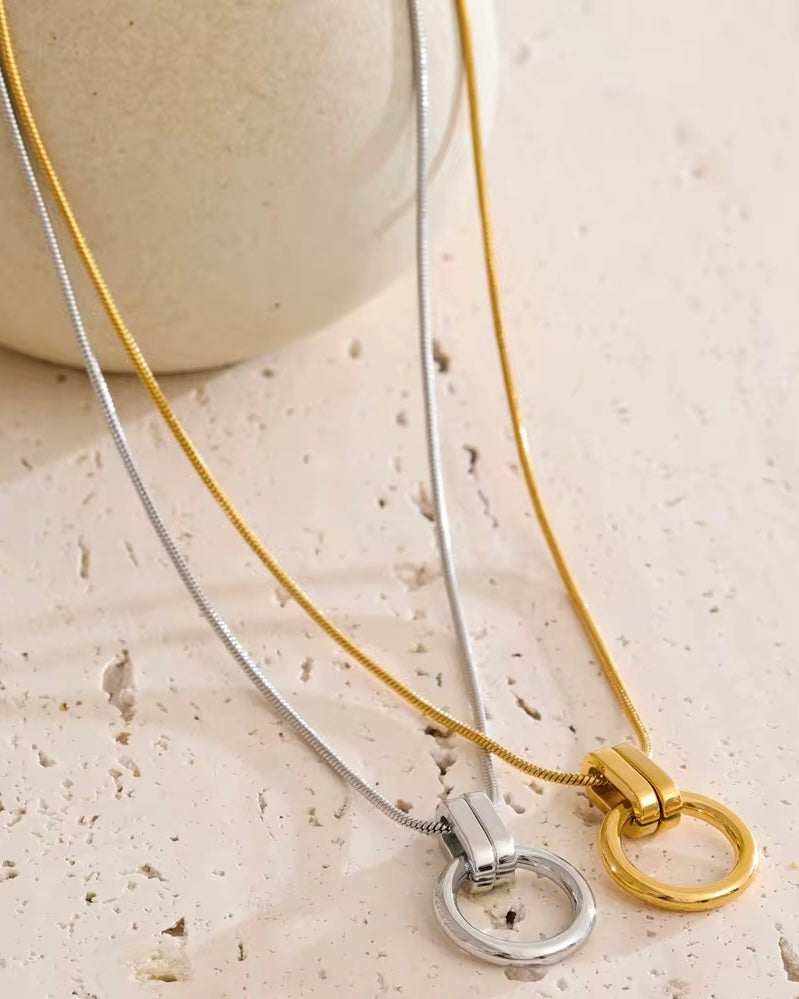 Collier Sava