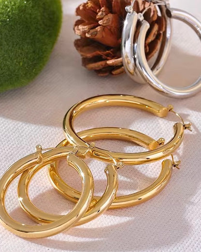 Zoya earrings
