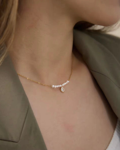 Collier Taky