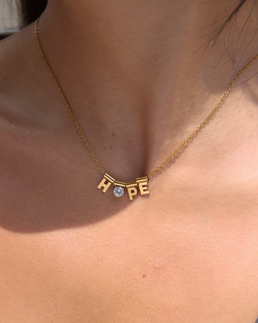 Collier Hope