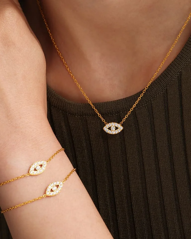 Collier Aro