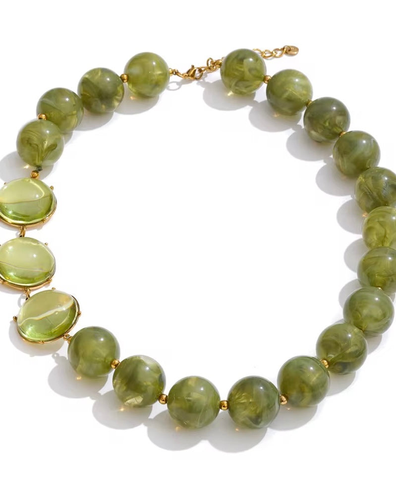 Collier Taho