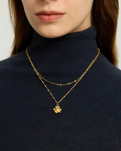 Collier Lotus